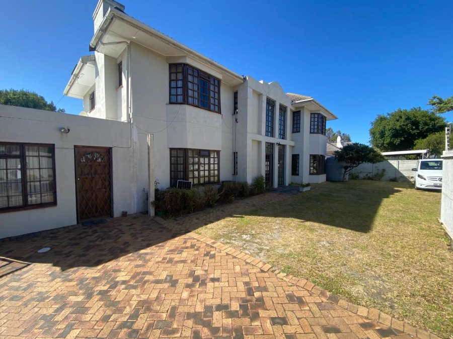 To Let 1 Bedroom Property for Rent in Rondebosch Western Cape